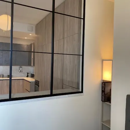 Refurbished With Sea View 5 Min Walk From Monaco By Elevators Apartamento