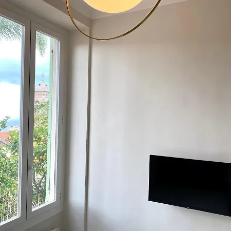 Refurbished With Sea View 5 Min Walk From Monaco By Elevators Apartamento *