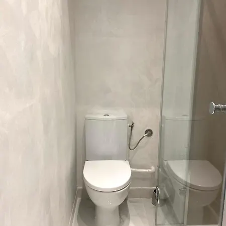 Refurbished With Sea View 5 Min Walk From Monaco By Elevators شقة