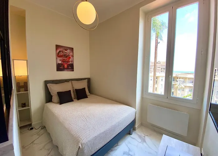 Refurbished With Sea View 5 Min Walk From Monaco By Elevators Beausoleil