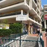 Refurbished With Sea View 5 Min Walk From Monaco By Elevators